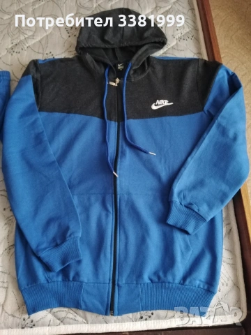 Нов дамски спортен екип Nike , снимка 2 - Спортни екипи - 54208932