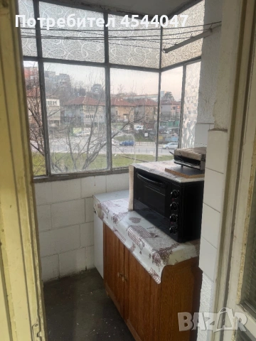 Продавам стандартна гарсониера в кв. Родина 2, снимка 3 - Апартаменти - 54039011