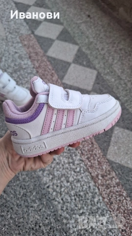 Маратонки Адидас за момиче, 22 номер, снимка 4 - Детски маратонки - 53991145