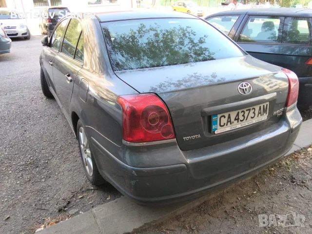 Toyota Avensis 2.0 D4D | Мултиволан | Климатроник | Сменен съединител | Каско и Винетка до 2027 г., снимка 2 - Автомобили и джипове - 56044246