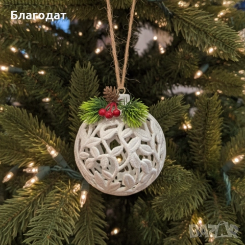 Коледни играчки за елха „Winter White Elegance“ – луксозни висящи декорации с натурален завършек и с, снимка 7 - Декорация за дома - 52463575
