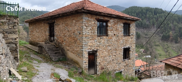 Продавам къща в Родопите  с.Тарън.🏠 , снимка 12 - Къщи - 54366064