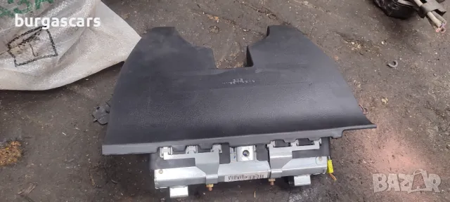Airbag шофьор в краката Toyota Corolla Verso 04-09г  - 120лв