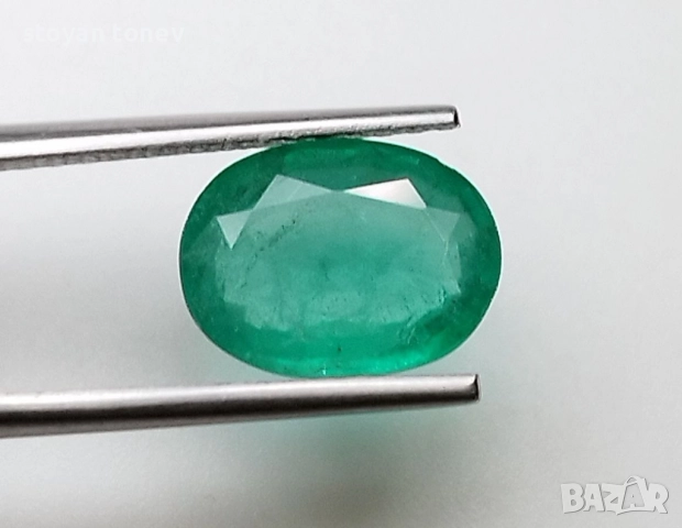 Колумбийски изумруд с красив зелен цвят 1.46кт.! Сертифициран! Нов!, снимка 11 - Други - 52150743