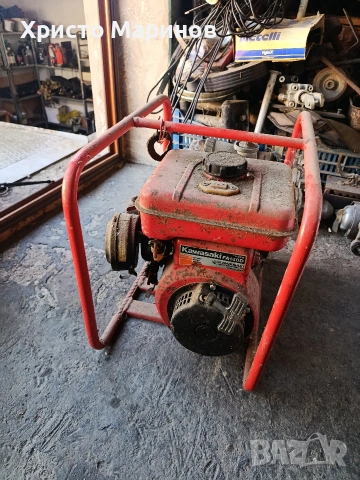 Бензинова помпа Кавазаки , снимка 3 - Градинска техника - 53879033