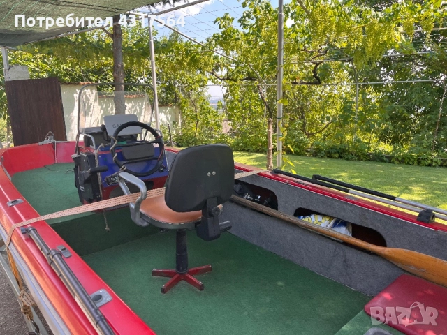 Лодка ,мотор,колесар,сонар,тента,чергило и др…., снимка 4 - Водни спортове - 52592725