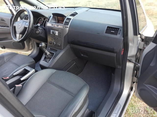 Опел Зафира, снимка 15 - Автомобили и джипове - 52721270