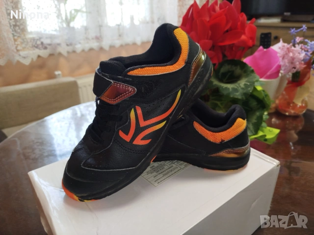 4 чифта обувки Декатлон 35,36 номер