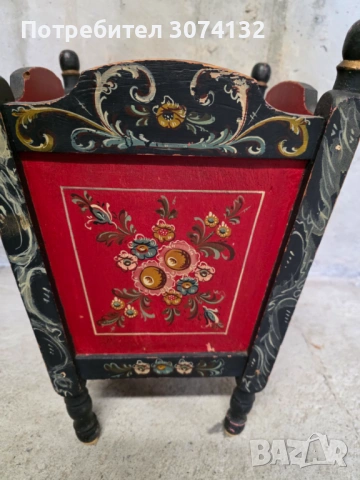 Ръчно рисувана кашпа, снимка 3 - Саксии и кашпи - 54257798