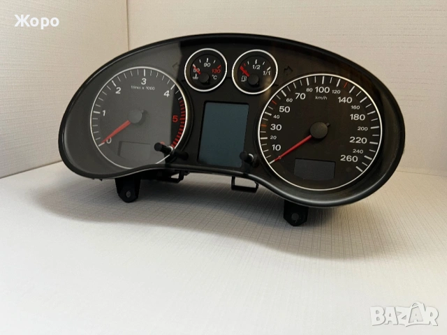 Километраж / Табло за Ауди А3 / Audi A3 8P S-Line 2006–2008 г. – 8P0920931E – Siemens VDO, снимка 2 - Части - 53271592