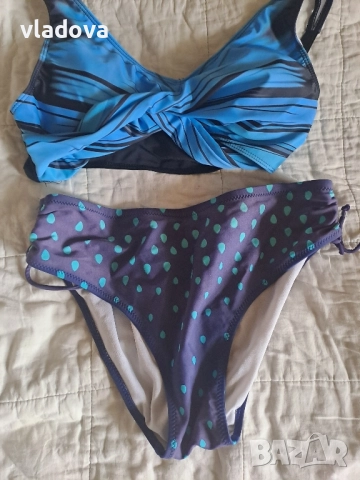 Дамски бански костюм номер XL нов 