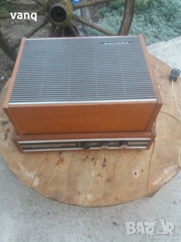 Ретро грамофон "Акорт, снимка 1