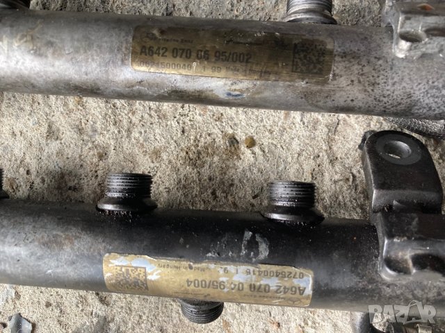 OM642 рейл с клапан горивна рейка с клапан мерцедес 280 320 v6, снимка 2 - Части - 44290605