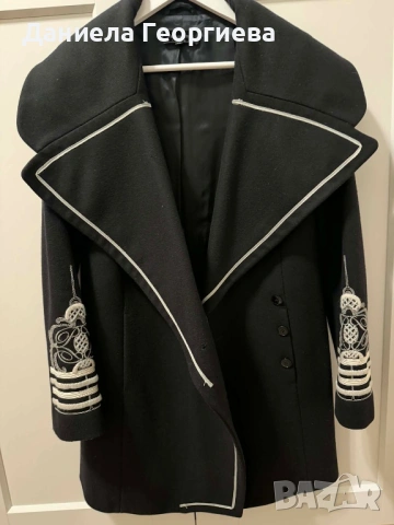 Дамско палто Patrizia Pepe