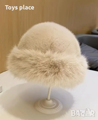 Страхотни пухкави шапки и ръкавици Подходящи за коледен подарък , снимка 3 - Шапки - 52347673