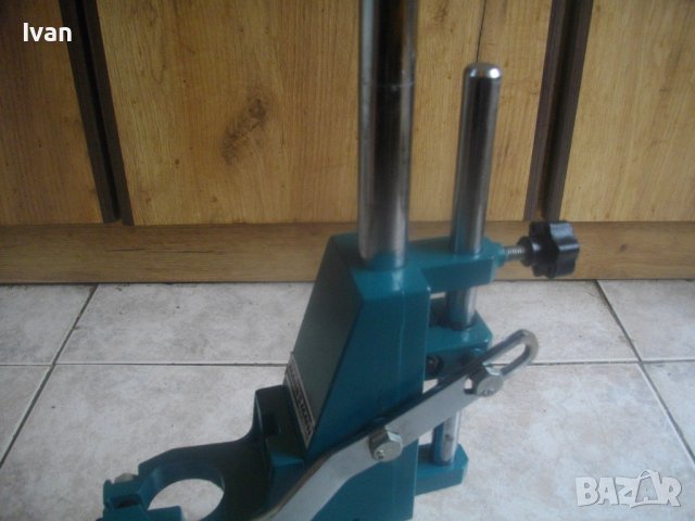 Нова Немска Стойка За Бормашина/Дрелка-Ход 65 мм-Голяма-Алуминиева-ф43мм-MANESMANN, снимка 15 - Бормашини - 36625929