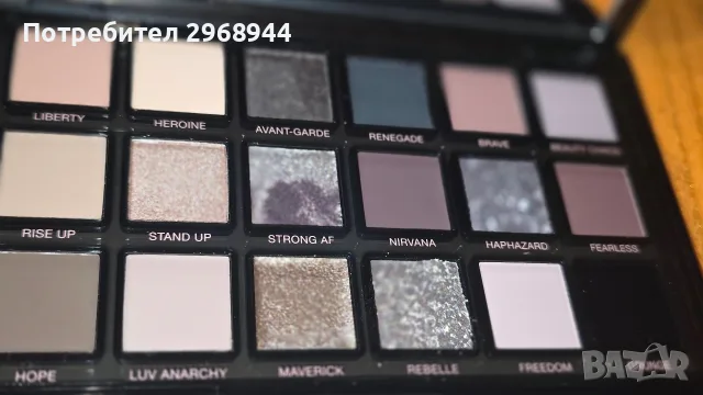 Huda Beauty Pretty Grunge Palette, снимка 8 - Декоративна козметика - 53210583
