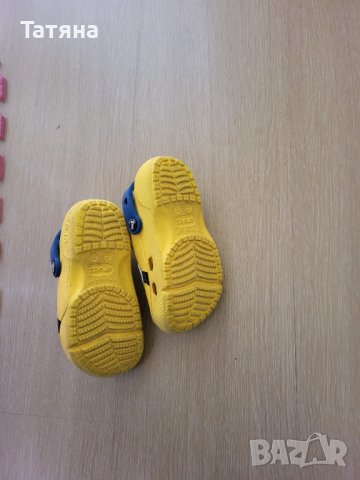 Crocs  Minions, снимка 3 - Детски сандали и чехли - 42915280