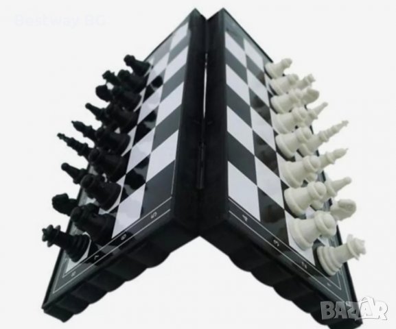 Шах, табла и шашки 36х36х2см,  три в едно в кутия., снимка 2 - Шах и табла - 38254278