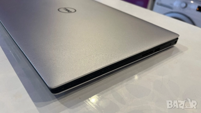 Лаптоп Dell Precision 5510 с Touch - 15.6",i7,16 GB RAM DDR4/512GB SSD, снимка 3 - Лаптопи за работа - 52162155