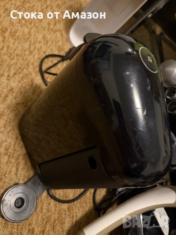 Кафе машина на Nespresso! Липсват казанче за вода и поставка за чаши! Работеща!, снимка 2 - Кафемашини - 54078693