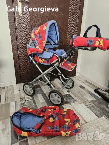 Лот количка за кукли с принадлежности 