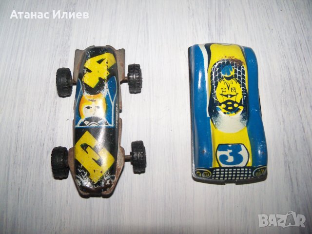 Две малки ламаринени колички от времето на соца, снимка 4 - Коли, камиони, мотори, писти - 30551998