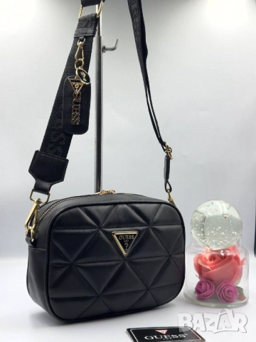 чанти guess, снимка 8 - Чанти - 51455111