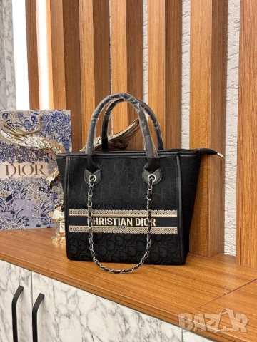 чанти christian dior , снимка 14 - Чанти - 51393778
