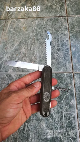 Джобно Ножче Victorinox 4 части РЯДКО, снимка 10 - Колекции - 56107310