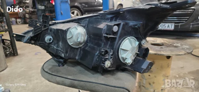 десен фар Mitsubishi Grandis, снимка 2 - Части - 49053148