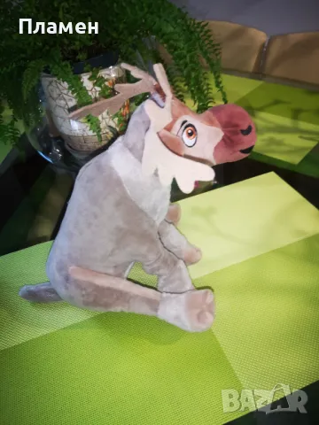 Еленът Свен от Замръзналото кралство и Мини Маус Disney Store , снимка 4 - Плюшени играчки - 49695621