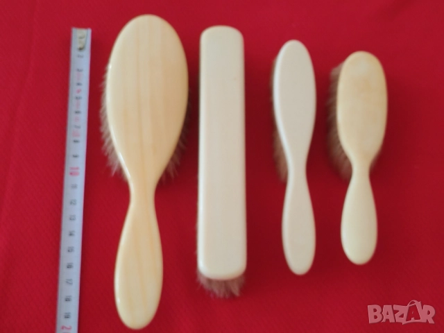 Комплект четки за дрехи и коса, слонова кост. , снимка 3 - Антикварни и старинни предмети - 51655486