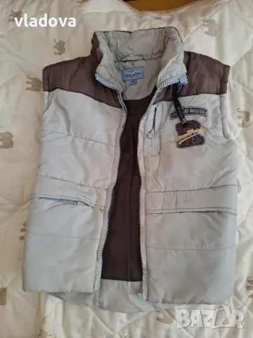 Детска грейка без ръкави с 4 джоба 