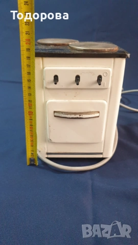 Старинен умален рекламен  модел на елктрическа печка, снимка 7 - Антикварни и старинни предмети - 53061656