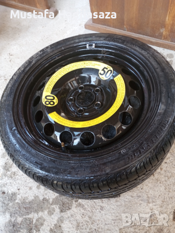 Резервна гума , снимка 1 - Гуми и джанти - 44747103