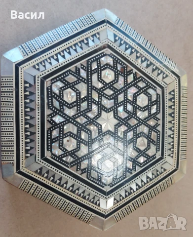 Стара дървена кутия за бижута седеф Интарзия