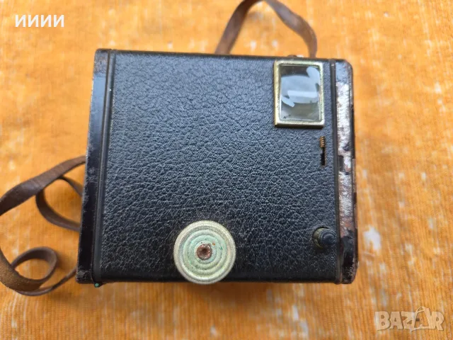 Фотоапарат камера KODAK BROWNIE , снимка 3 - Антикварни и старинни предмети - 56442326