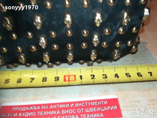 КУЛТОВА чанта/бокс с много черепи-внос германия 0203210804, снимка 12 - Колекции - 32007771