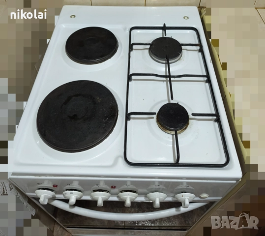 Готварска печка Diplomat газ/ток, снимка 2 - Отоплителни печки - 52618927