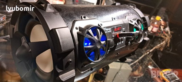 Бум бокс, снимка 8 - Радиокасетофони, транзистори - 38192784