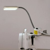 LED настолна лампа , снимка 1 - Лед осветление - 44398382
