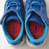 Обувки Adidas TERREX, снимка 5 - Детски обувки - 40368003