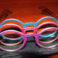 Диоптрични очила+1.5.+2.+2.5.+3.+3. стил Thinoptics много тънки стилни 3 цвята УВ компютър протекция, снимка 4 - Слънчеви и диоптрични очила - 30062876