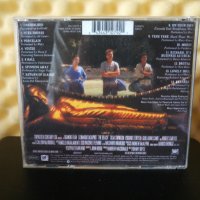 The Beach - Motion Picture Soundtrack, снимка 2 - CD дискове - 30424408