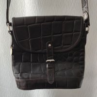 Две страхотни дамски чанти от естествена кожа Mulberry, снимка 8 - Чанти - 40468023