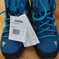 Нови Adidas боти за момче, снимка 5 - Детски обувки - 35593120