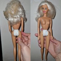 разкошна кукла ретро Барби с малък дефект, снимка 4 - Кукли - 42843012