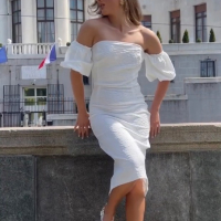 Нова бяла елегантна рокля Mohito парти коктейлелна буфан ръкав , снимка 4 - Рокли - 44758530