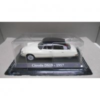 Citroen DS19 1957 - мащаб 1:43 на DeAgostini моделът е нов в блистер, снимка 4 - Колекции - 38691557